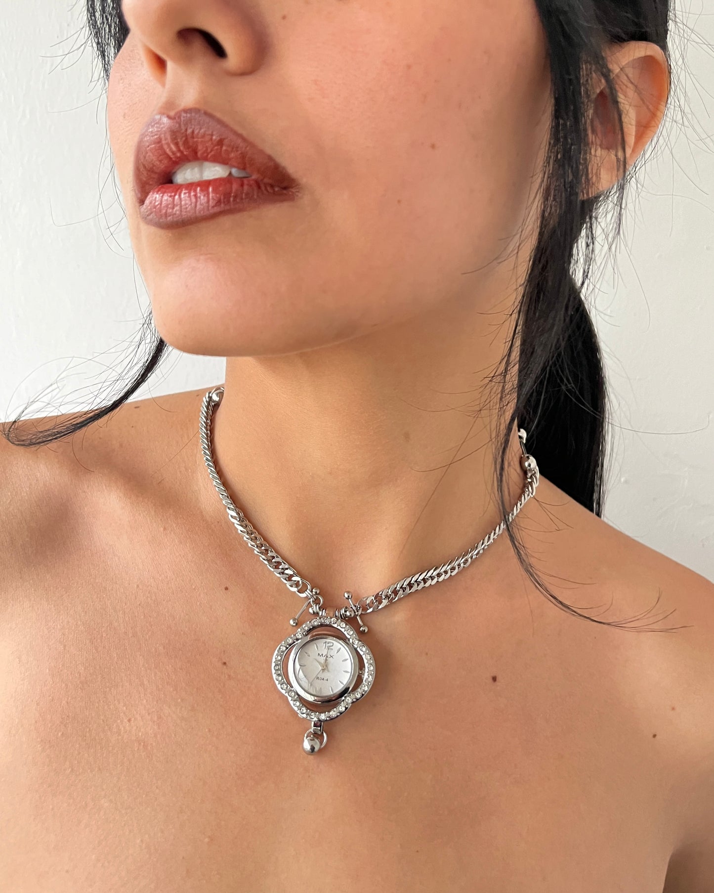 collar oval