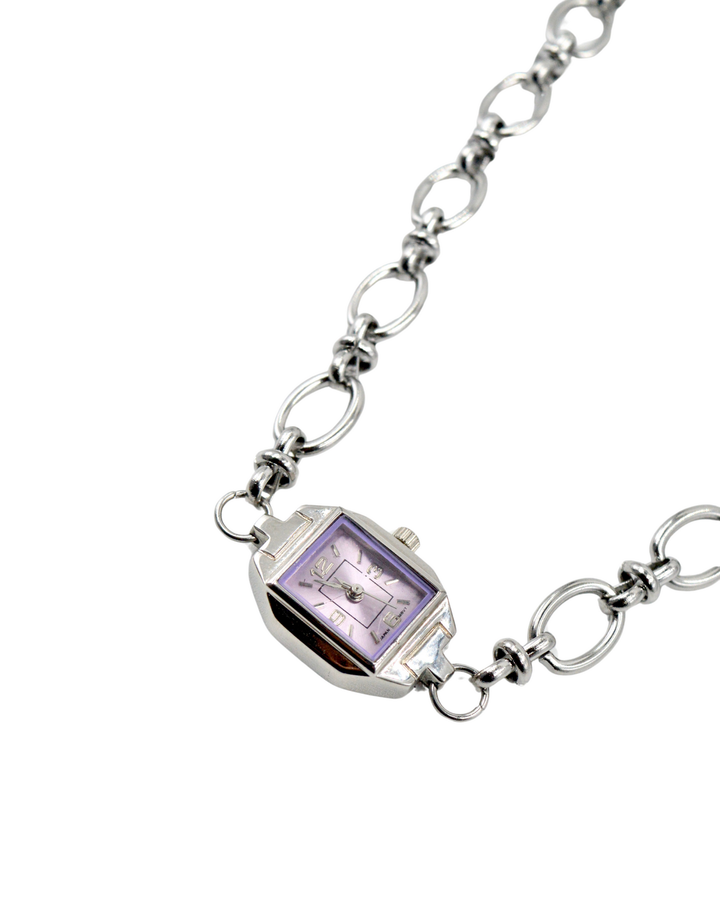 collar purple tint