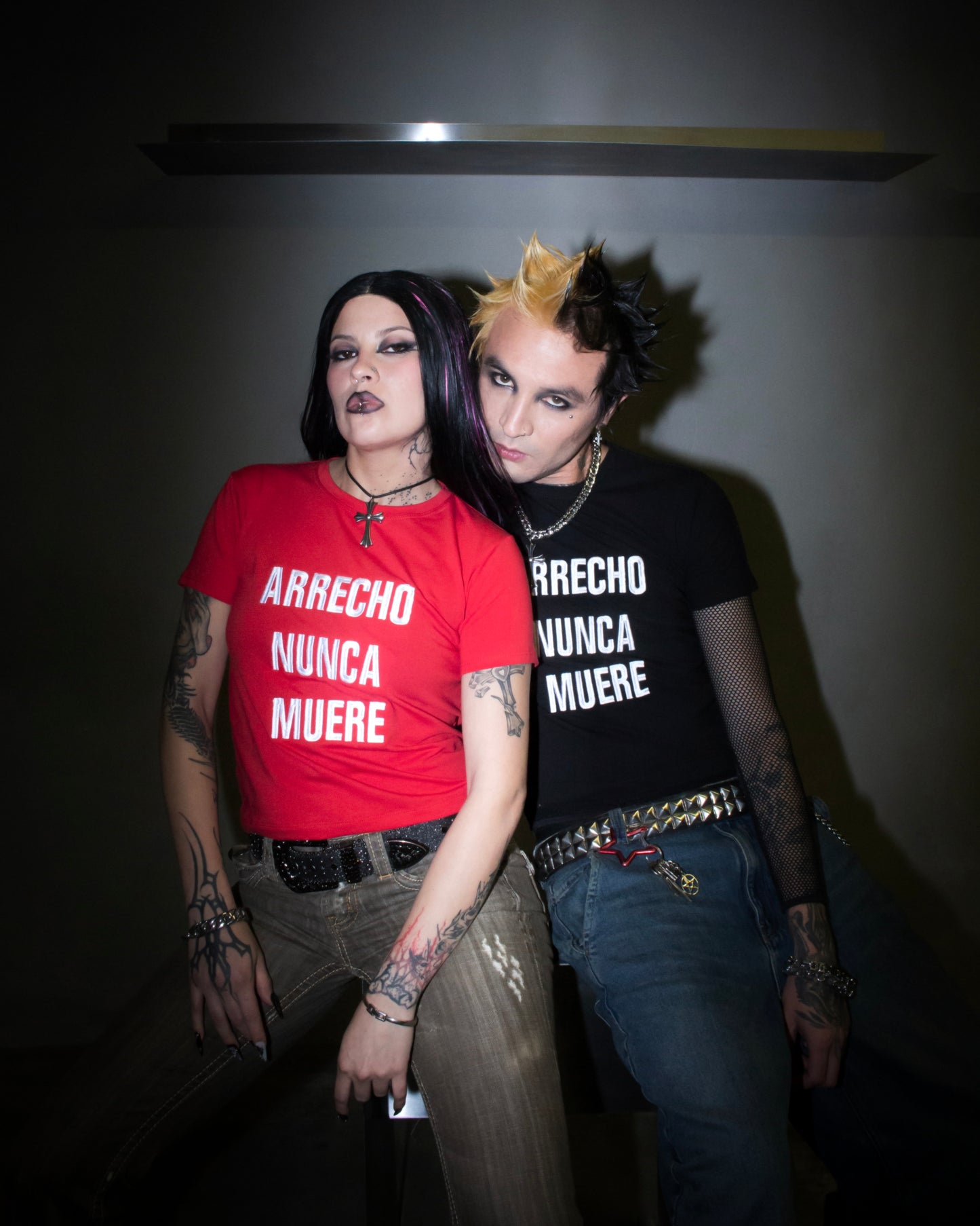 baby tee ARRECHO roja