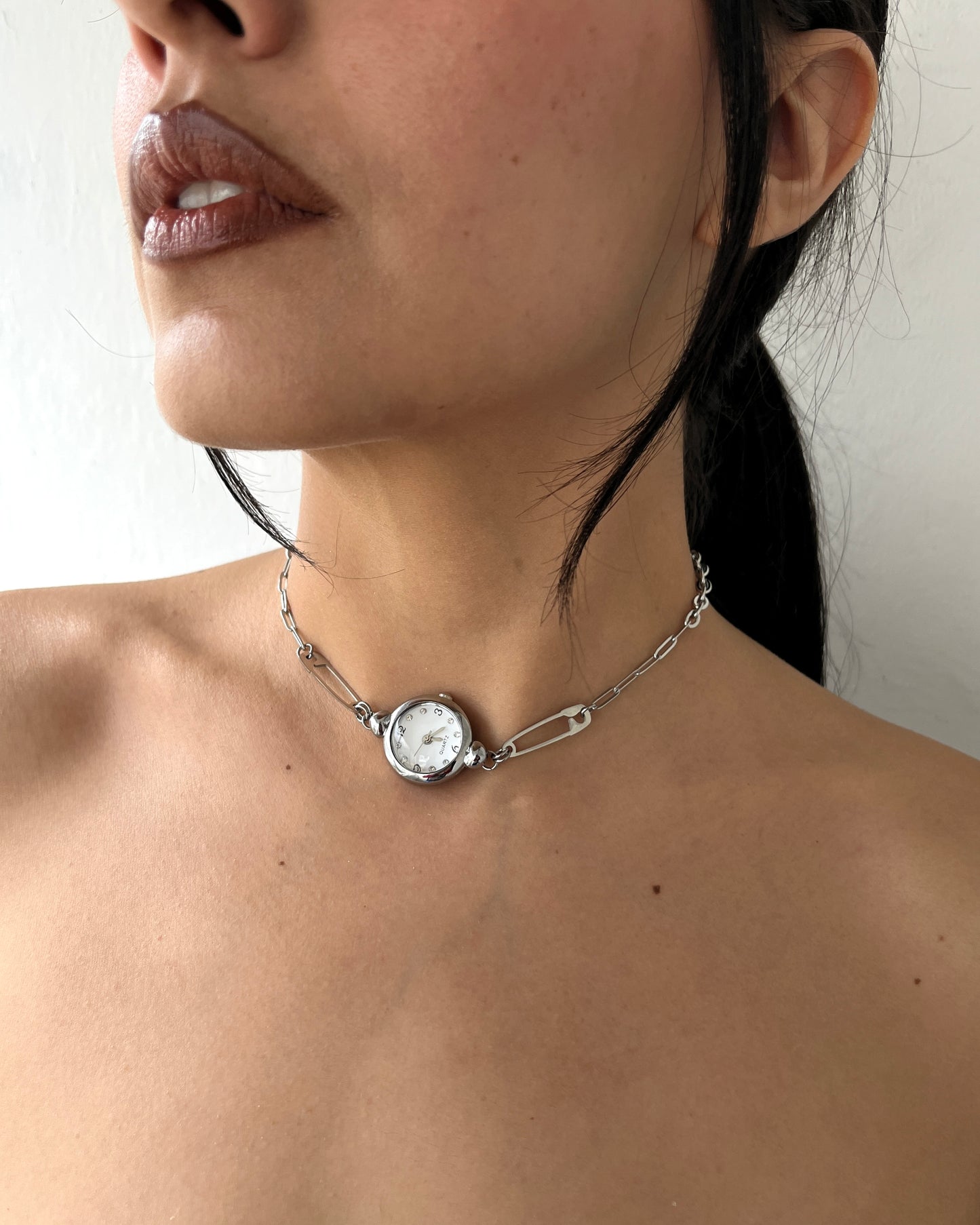 collar imperdible