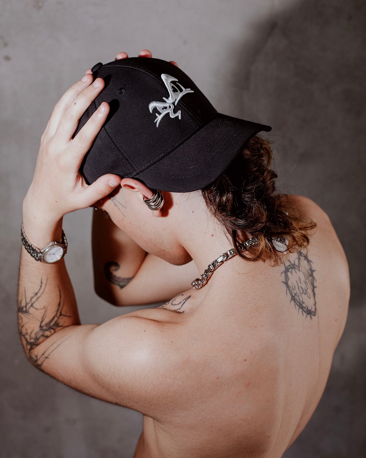 signature gorra gorki