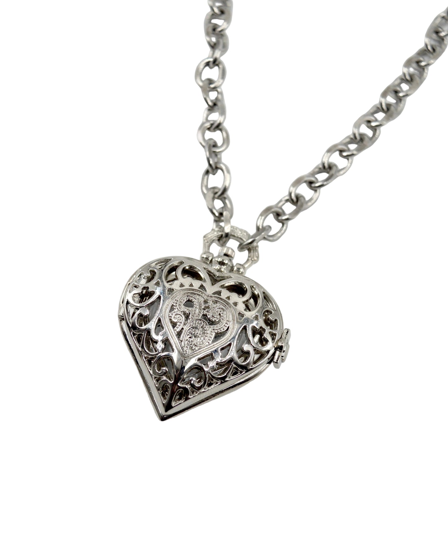 collar “te guardo en el corazón”