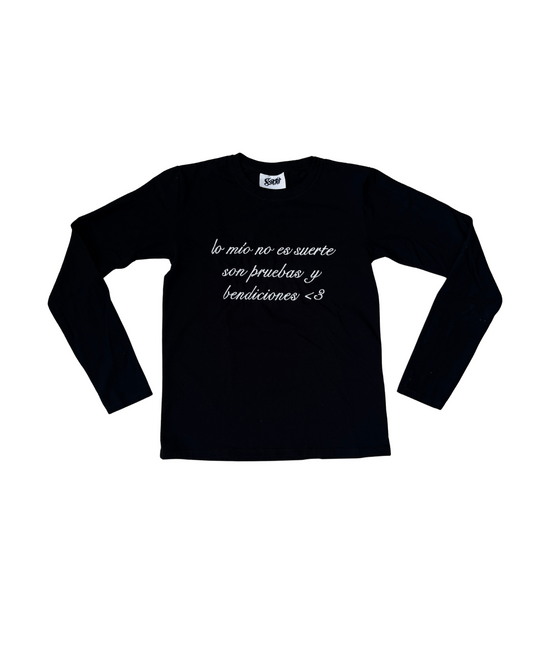 baby tee “no es suerte”