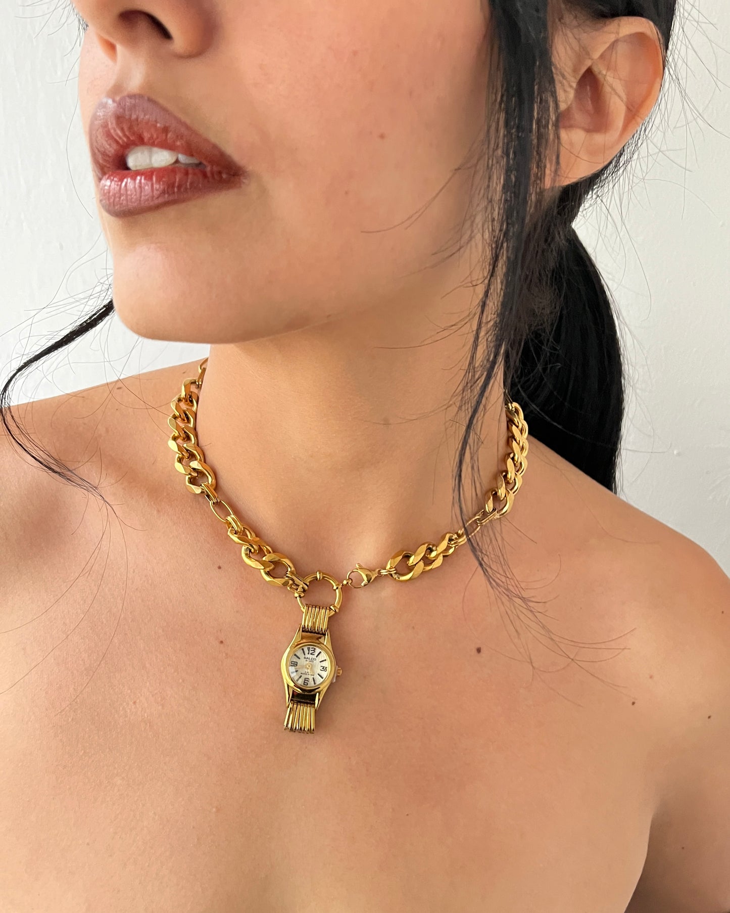 collar desorden goldie